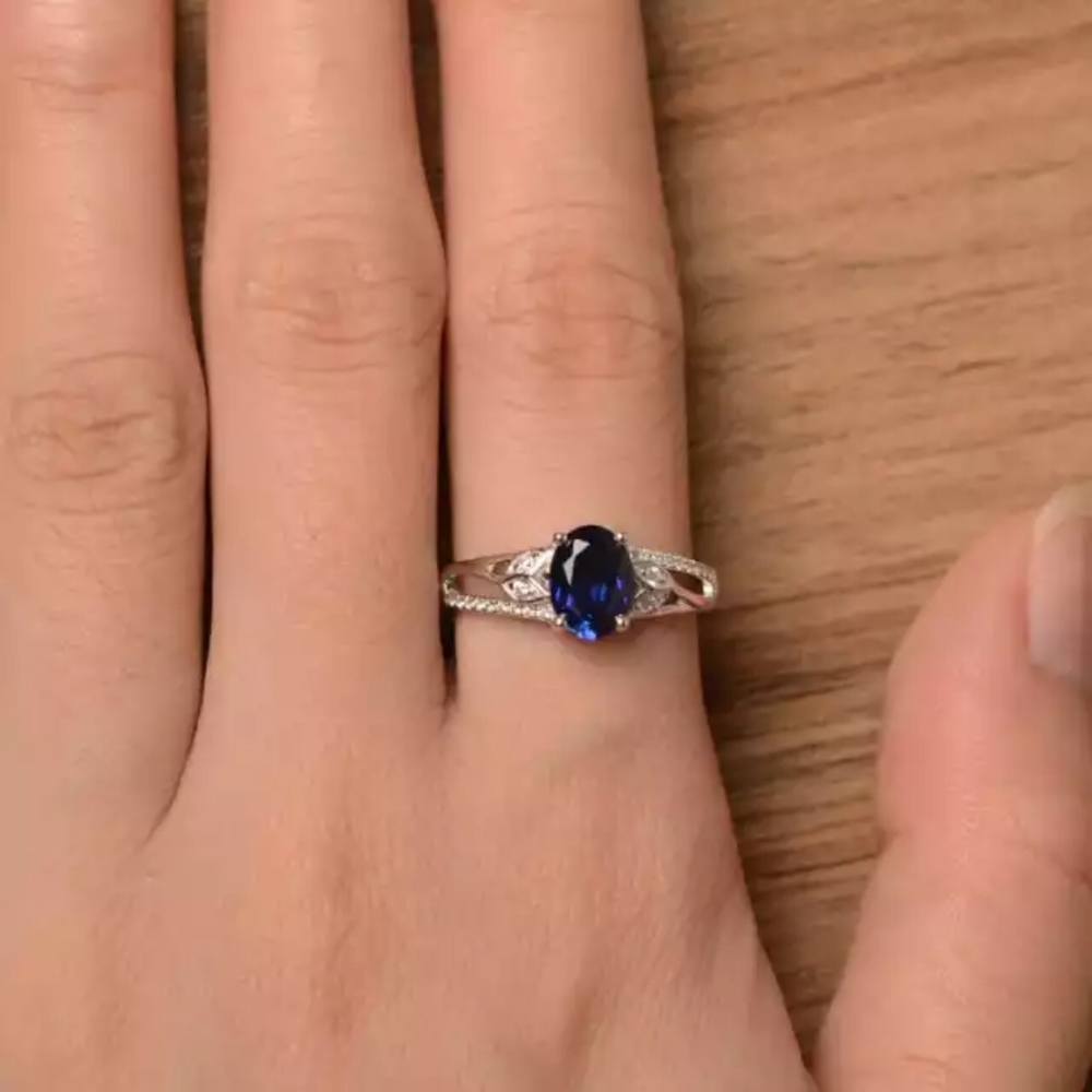 New Royal 925 Silver Royal Blue Sapphire Ring - Picture 2 of 2